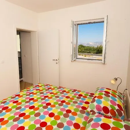 Apartment Veramenta *