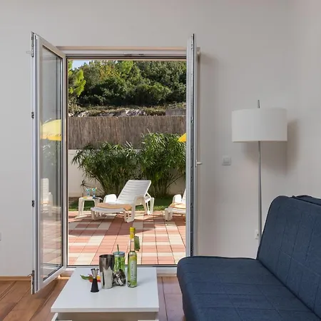 Veramenta Apartman Cavtat